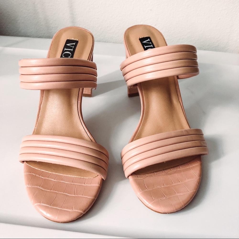 VICI Heeled Sandals size 7.5